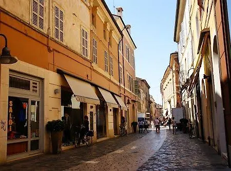 Il Cielo In Stanza * 라벤나